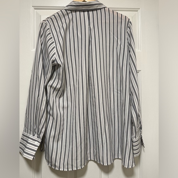 Zac & Rachel Striped Button Down - Picture 4 of 5